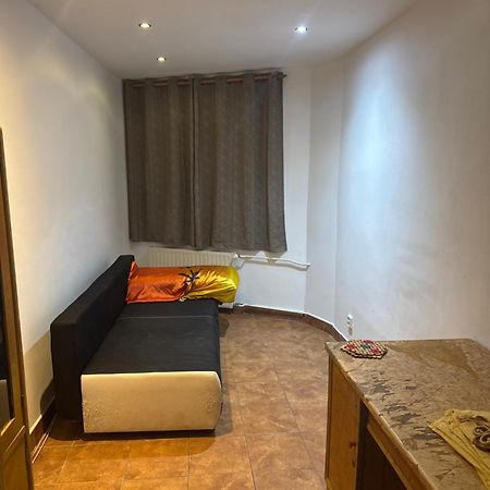 Ferienwohnung Abc Unhošť Exterior foto