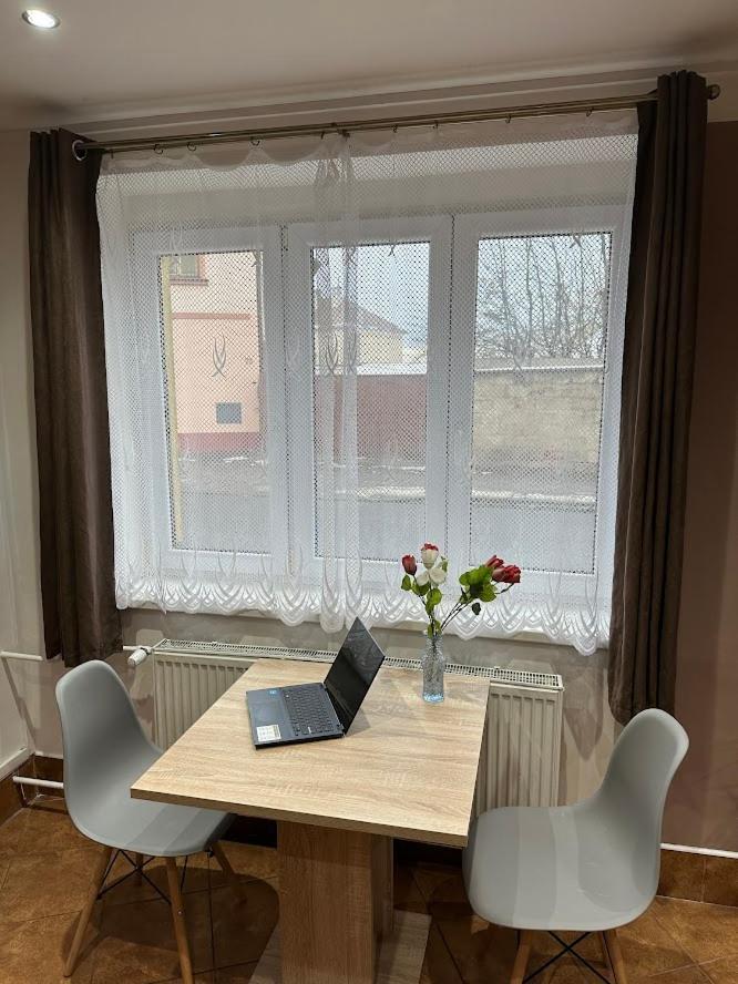 Ferienwohnung Abc Unhošť Exterior foto