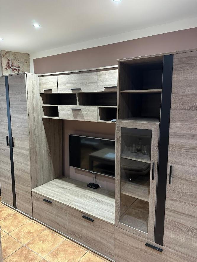 Ferienwohnung Abc Unhošť Exterior foto